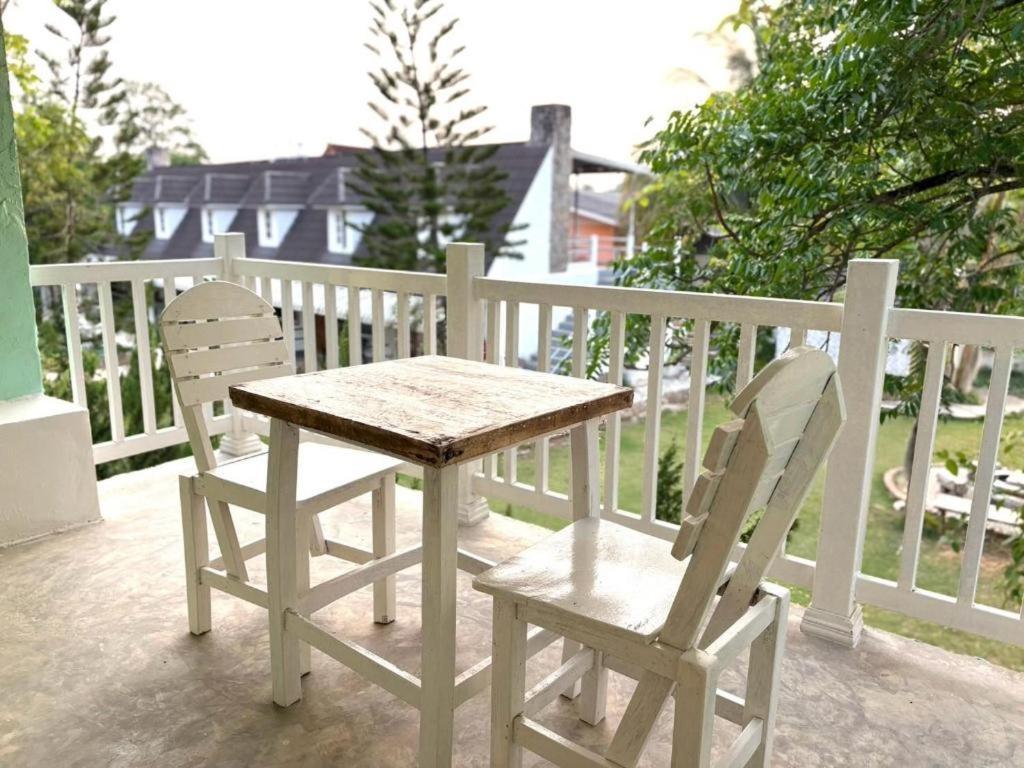 Charisma Resort Suan Phueng Bagian luar foto